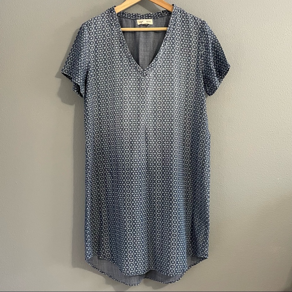 Cloth & Stone tencel vneck dress